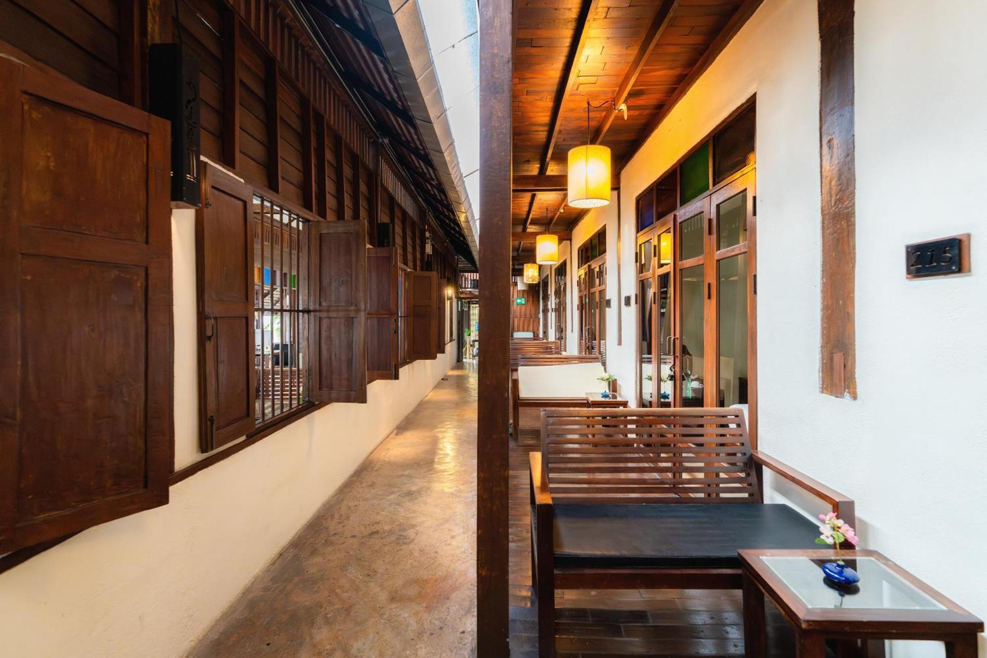 Rompo Boutique Hotel Chiang Mai Exterior photo