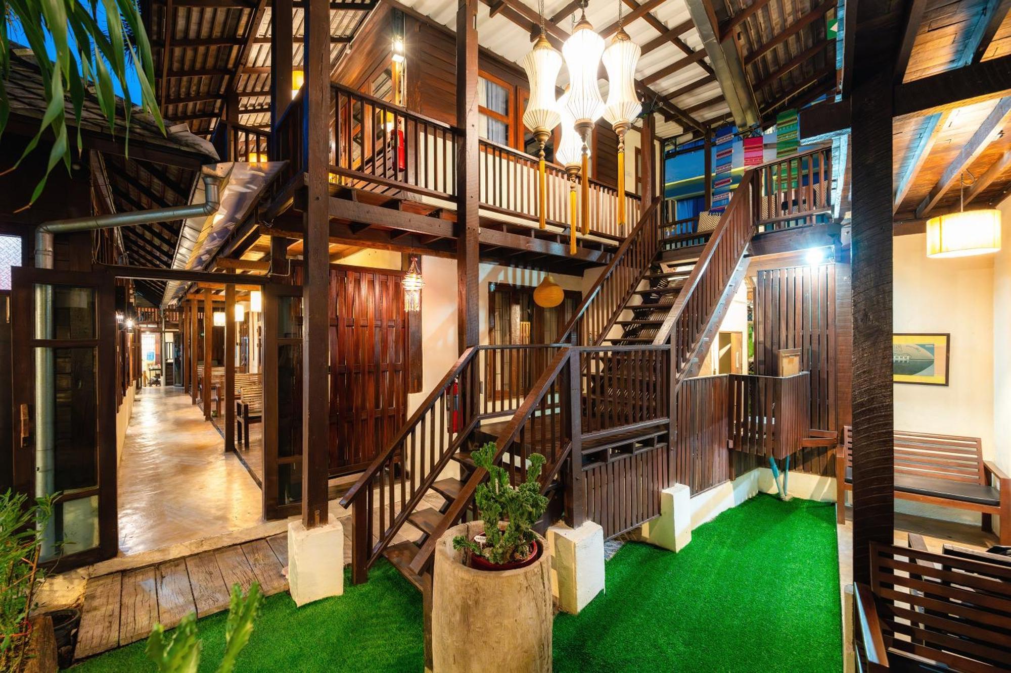 Rompo Boutique Hotel Chiang Mai Exterior photo