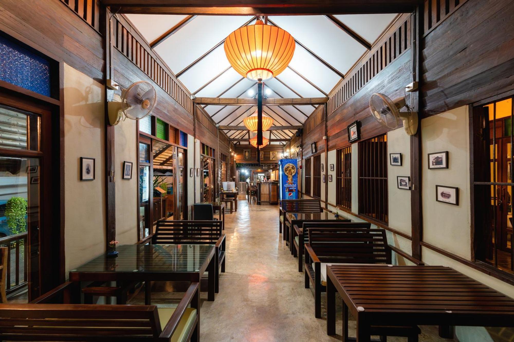 Rompo Boutique Hotel Chiang Mai Exterior photo