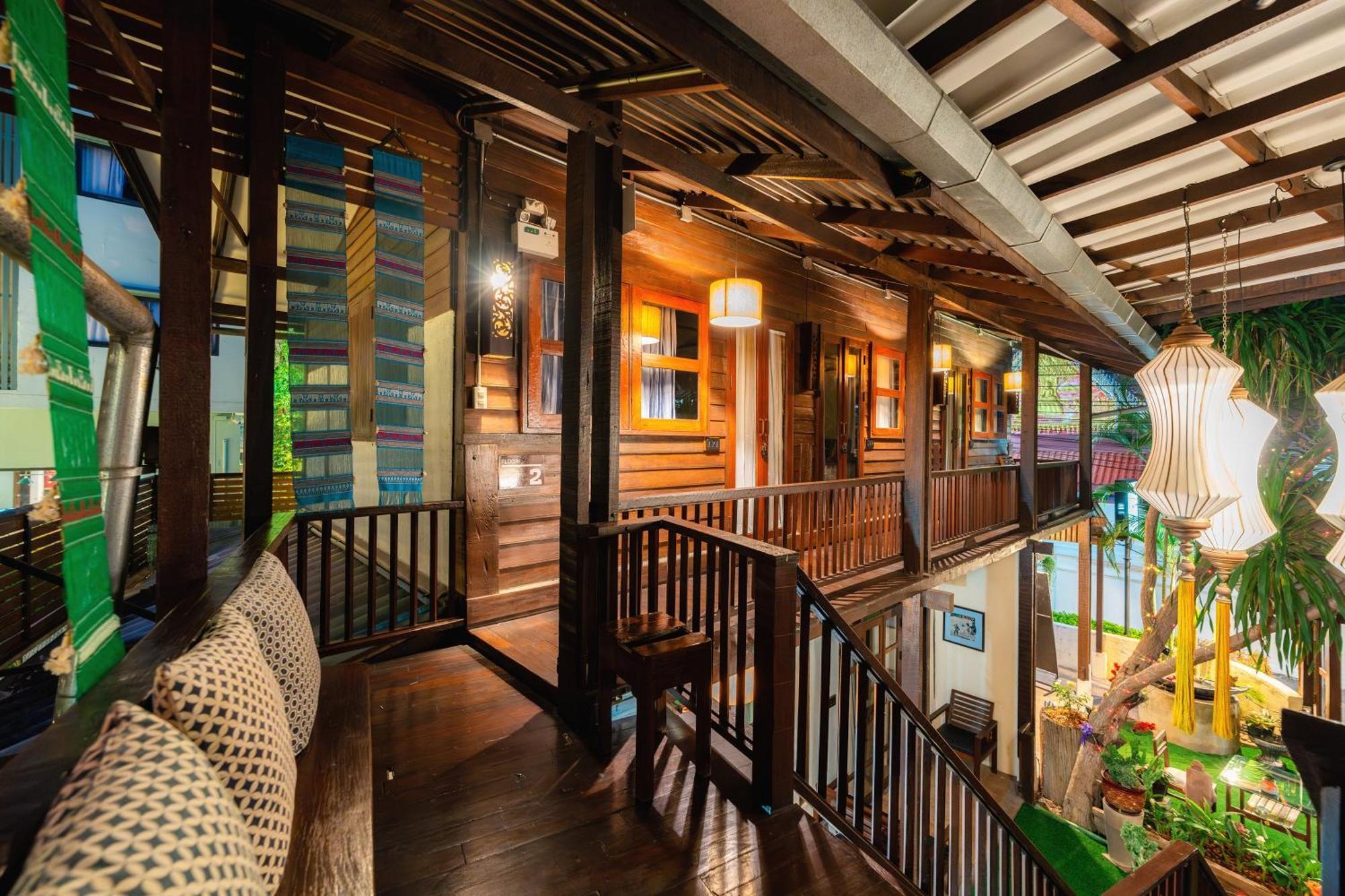 Rompo Boutique Hotel Chiang Mai Exterior photo
